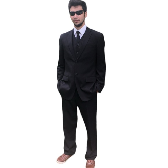 🛍️#2187 EUC J. Ferrar Modern Fit Men’s 3 Piece Black Suit - Picture 2 of 16